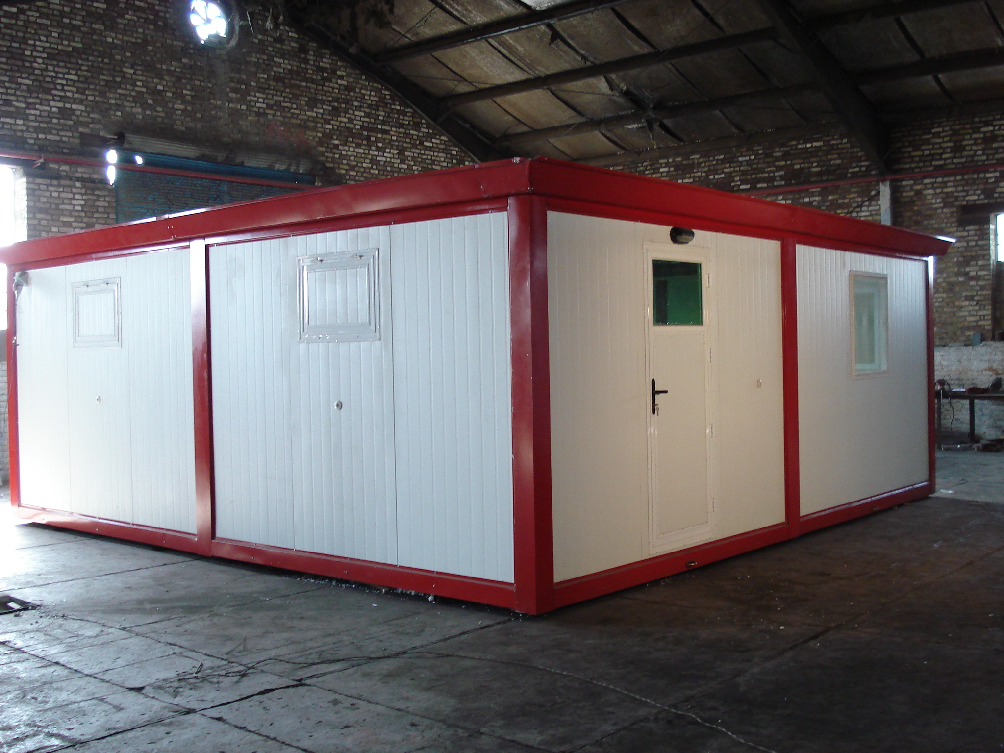 کانکس پیچ و مهره ای با پوشش ساندویچ پانل